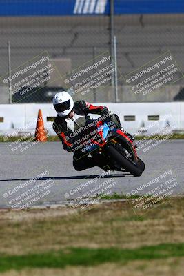 media/Jan-21-2023-Fastrack Riders (Sat) [[fcf3f88a30]]/Level 4/Session 3 Turn 9/